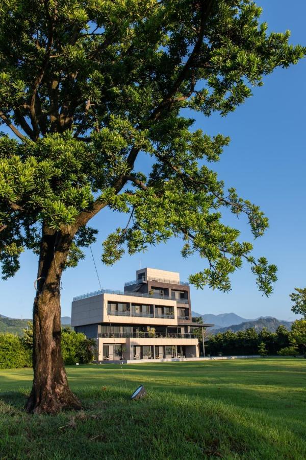 T'ai-tung岩湾潭行馆住宿加早餐旅馆 外观 照片