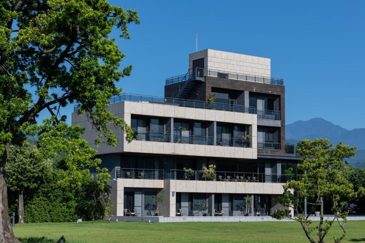 T'ai-tung岩湾潭行馆住宿加早餐旅馆 外观 照片