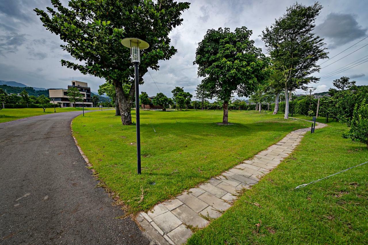 T'ai-tung岩湾潭行馆住宿加早餐旅馆 外观 照片